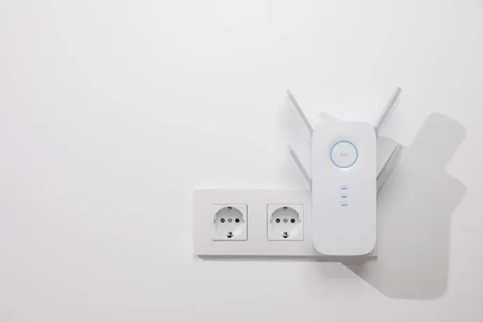 différence routeur wifi et répéteur wifi 